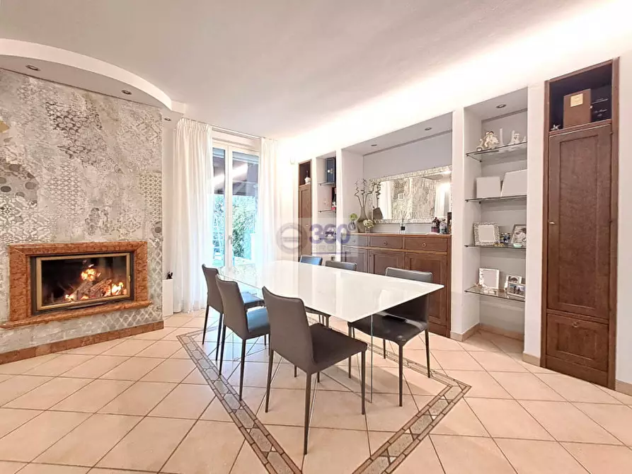 Immagine 2 di Villetta a schiera in vendita  in Via Giovanni Falcone a Passirano