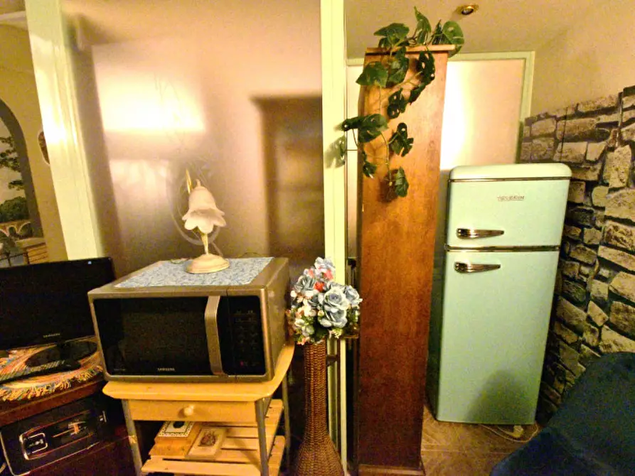 Immagine 15 di Appartamento in vendita  in Via della Paglia a Roma