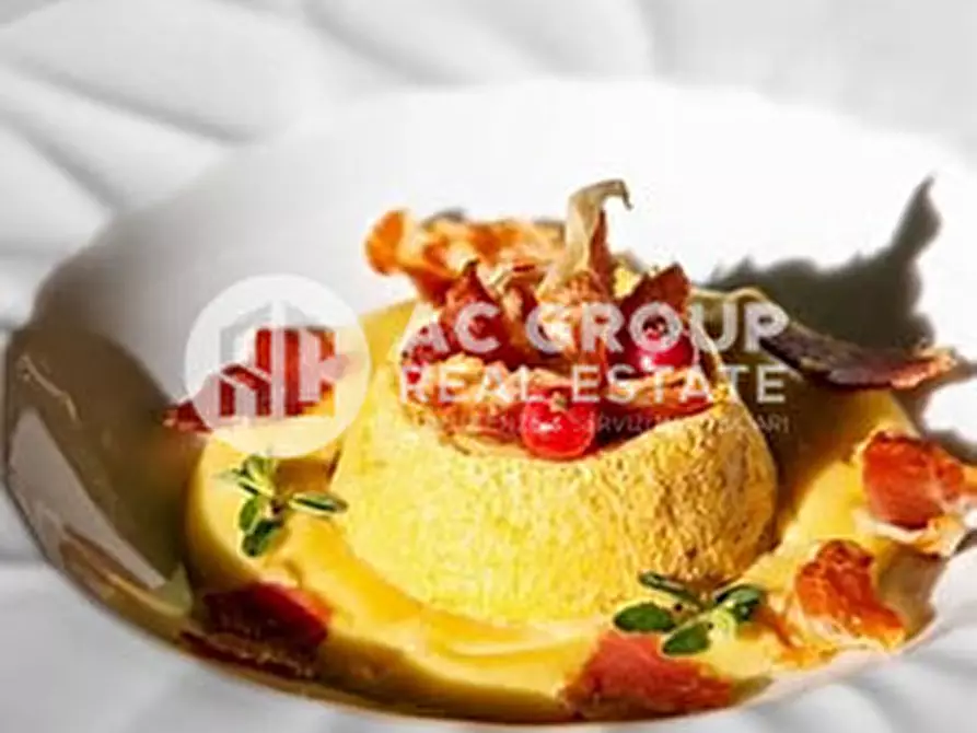 Immagine 4 di Attività commerciale in vendita  a Dormelletto