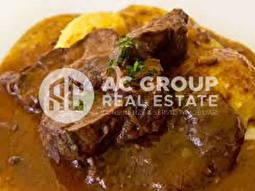 Immagine 5 di Attività commerciale in vendita  a Dormelletto