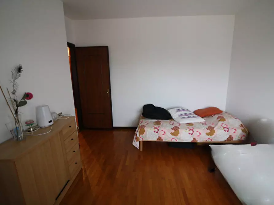 Immagine 1 di Camera in affitto  a Padova