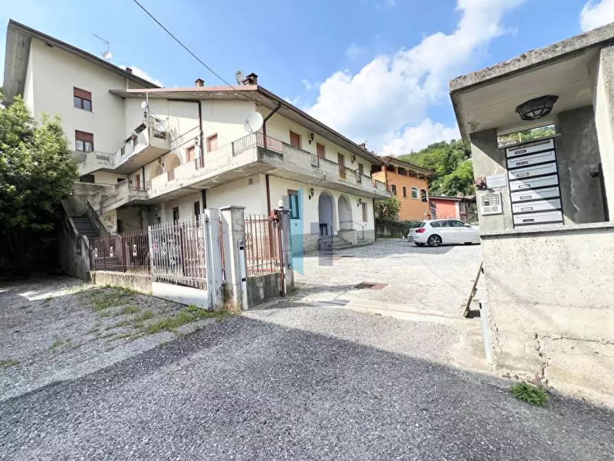 Immagine 28 di Appartamento in vendita  a Brione