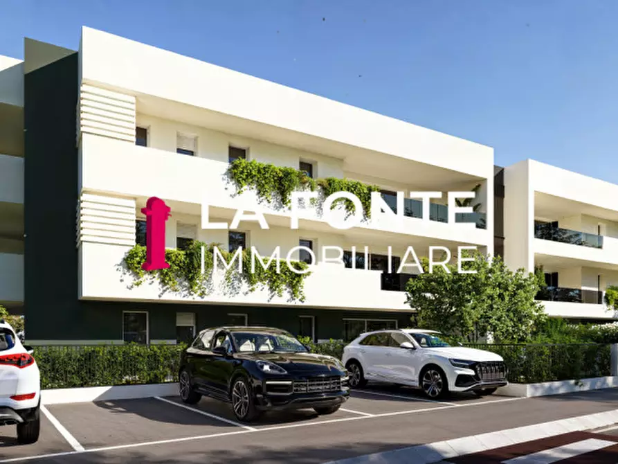 Immagine 3 di Appartamento in vendita  in Via Chiesa a Stra