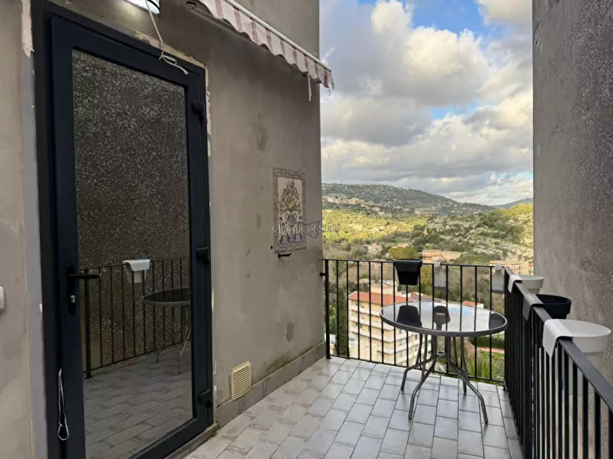 Immagine 4 di Casa indipendente in vendita  in Via Fontana a Modica