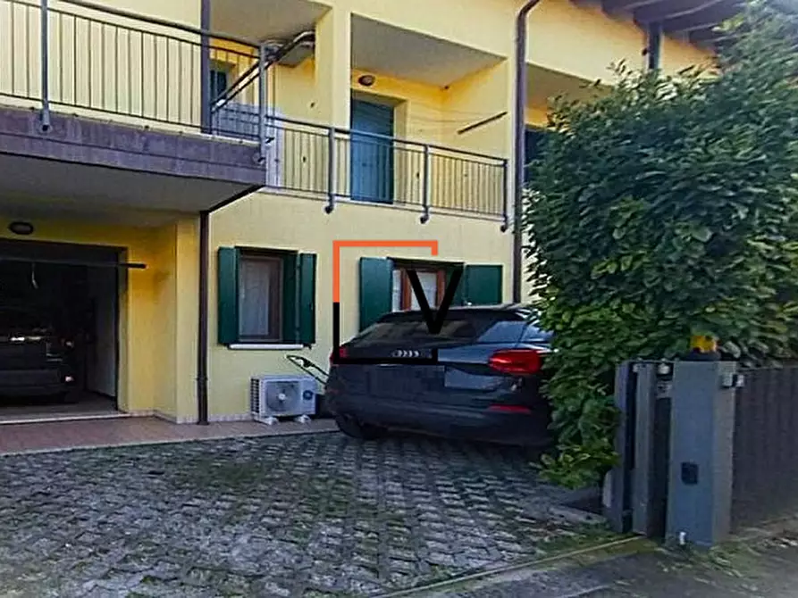 Immagine 1 di Appartamento in vendita  in Strada Vecchia delle Corti a Treviso