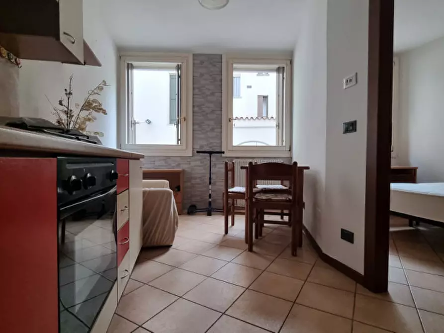 Immagine 5 di Appartamento in vendita  in contrà del pozzetto a Vicenza