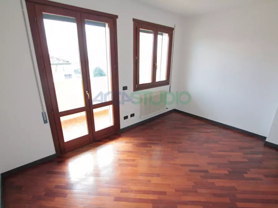 Immagine 23 di Appartamento in affitto  in Via Roma a Bolzano Vicentino