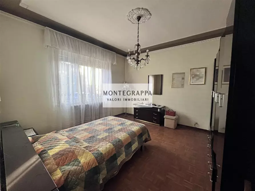 Immagine 12 di Casa indipendente in vendita  in Via Poisolo a Castelfranco Veneto