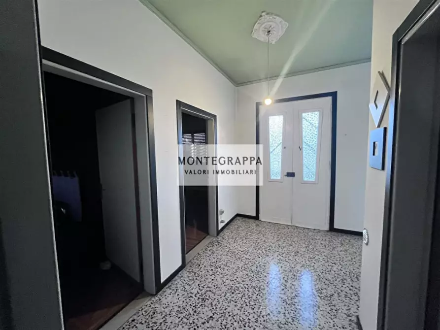 Immagine 18 di Casa indipendente in vendita  in Via Poisolo a Castelfranco Veneto