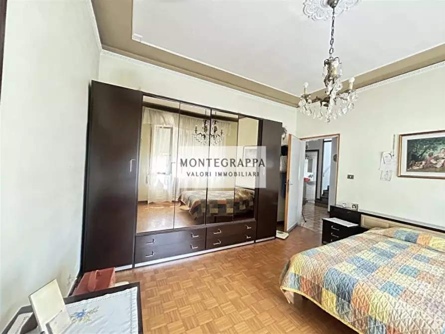 Immagine 30 di Casa indipendente in vendita  in Via Poisolo a Castelfranco Veneto