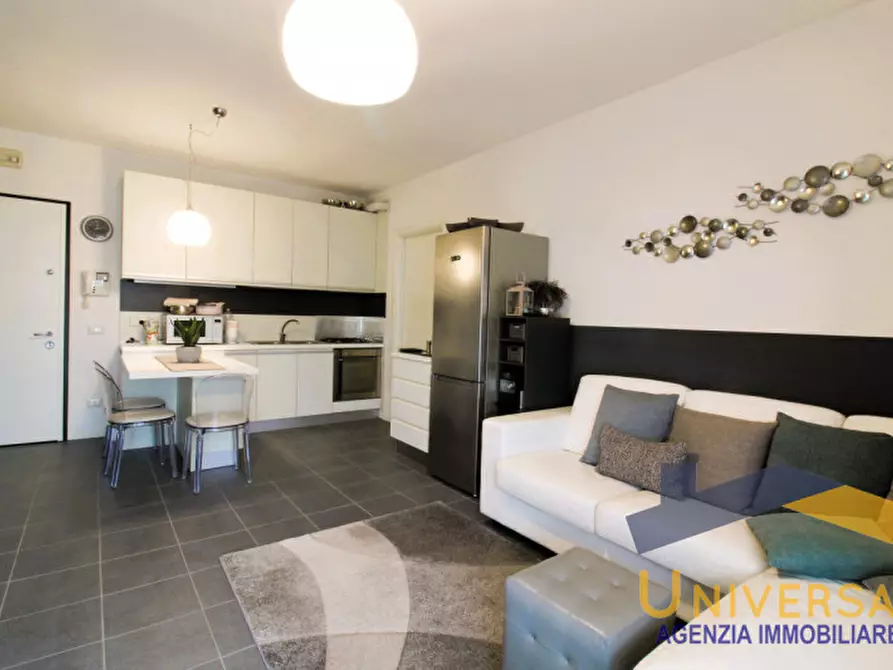 Immagine 3 di Appartamento in vendita  in Via Diego Valeri a Camposampiero