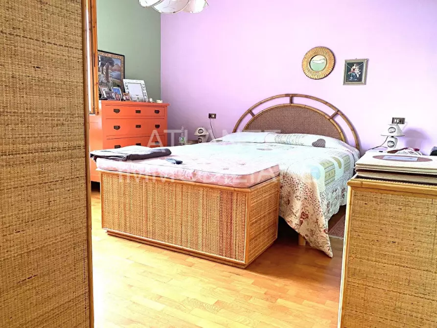 Immagine 8 di Villetta a schiera in vendita  in via Tre baci a Riccione