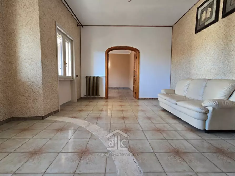 Immagine 4 di Appartamento in vendita  in Via Salvo D'Acquisto 31 a Sternatia