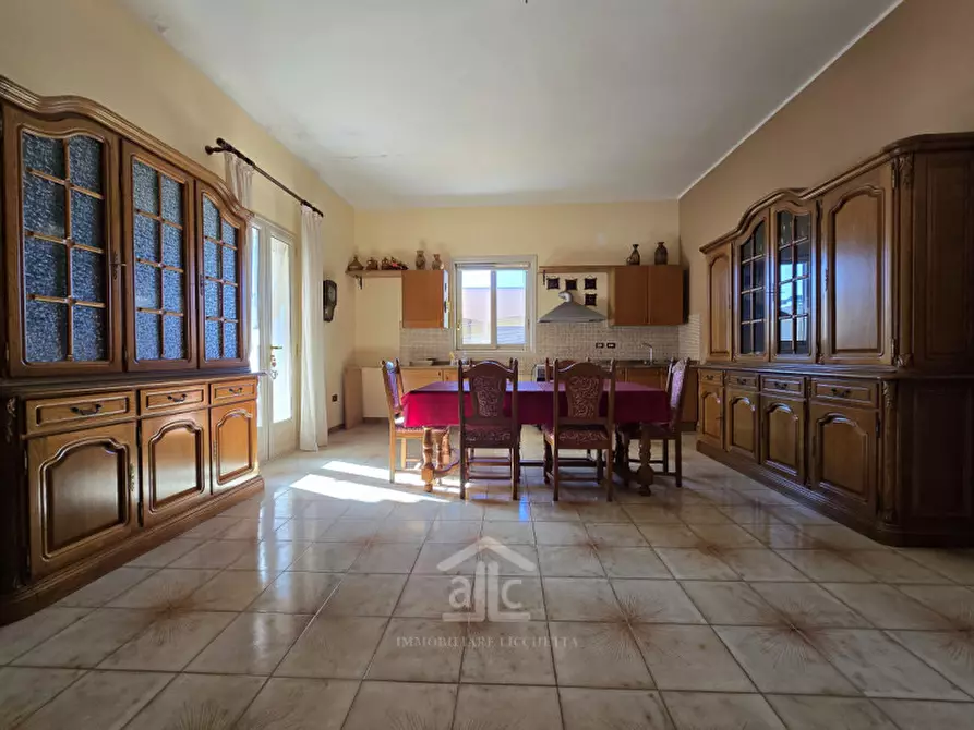 Immagine 5 di Appartamento in vendita  in Via Salvo D'Acquisto 31 a Sternatia