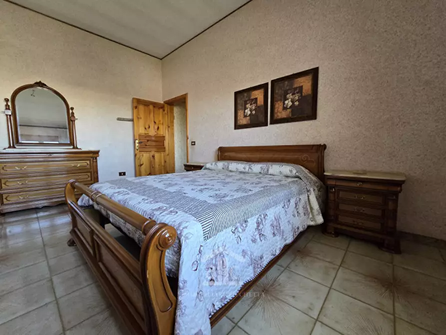 Immagine 43 di Appartamento in vendita  in Via Salvo D'Acquisto 31 a Sternatia