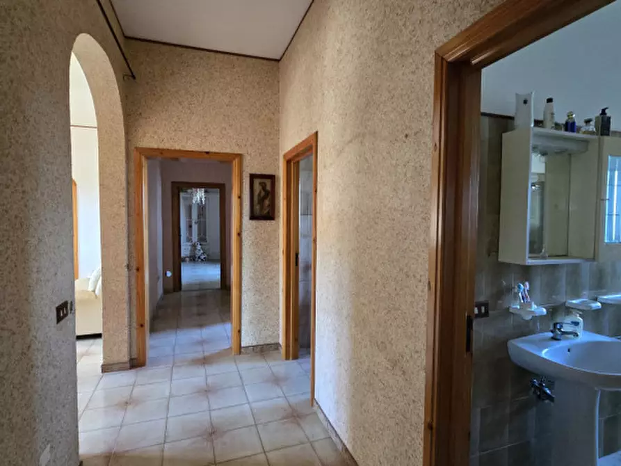 Immagine 44 di Appartamento in vendita  in Via Salvo D'Acquisto 31 a Sternatia