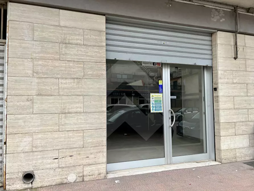 Immagine 2 di Attività commerciale in affitto  in Via Barletta 110 a Andria