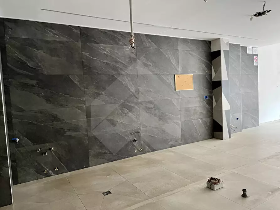 Immagine 6 di Attività commerciale in affitto  in Via Barletta 110 a Andria