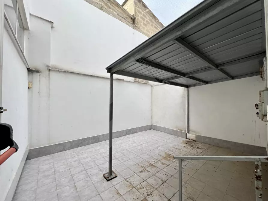Immagine 14 di Attività commerciale in affitto  in Via Barletta 110 a Andria