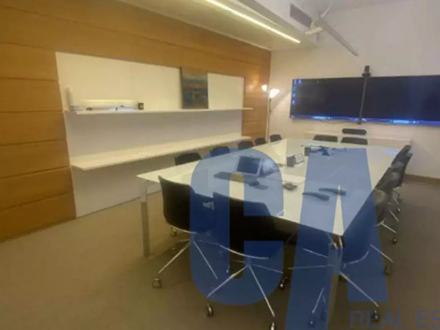 Immagine 2 di Ufficio in affitto  in PIAZZA DEL CARMINE a Milano