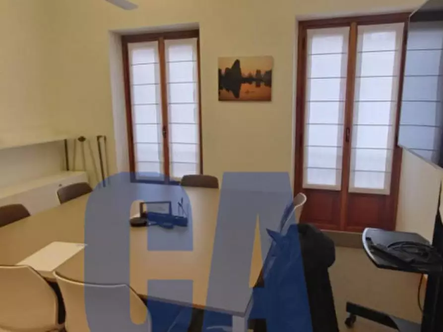 Immagine 1 di Ufficio in affitto  in PIAZZA DEL CARMINE a Milano