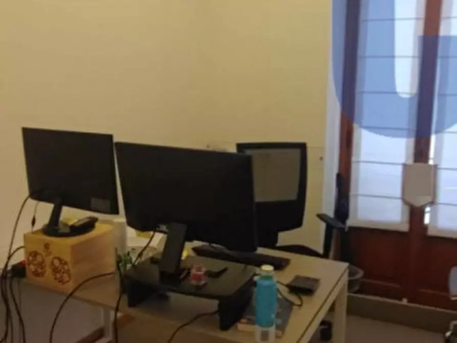 Immagine 11 di Ufficio in affitto  in PIAZZA DEL CARMINE a Milano