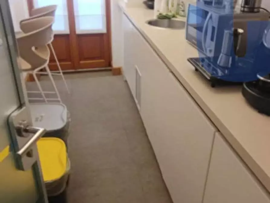 Immagine 12 di Ufficio in affitto  in PIAZZA DEL CARMINE a Milano