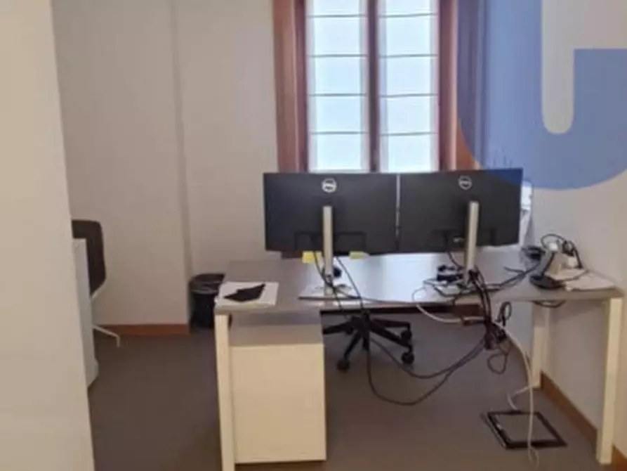 Immagine 17 di Ufficio in affitto  in PIAZZA DEL CARMINE a Milano