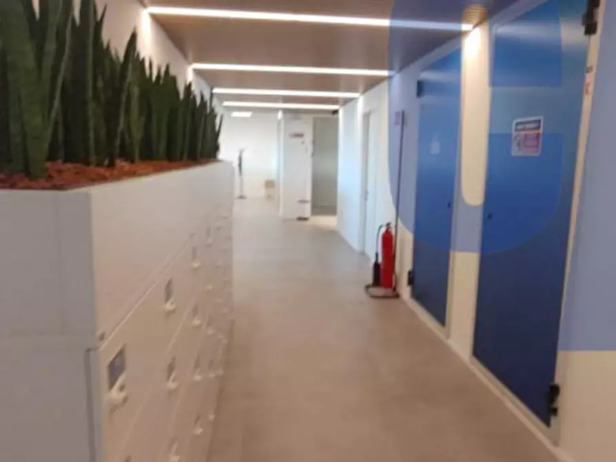 Immagine 8 di Ufficio in affitto  in VIA VALSOLDA a Milano