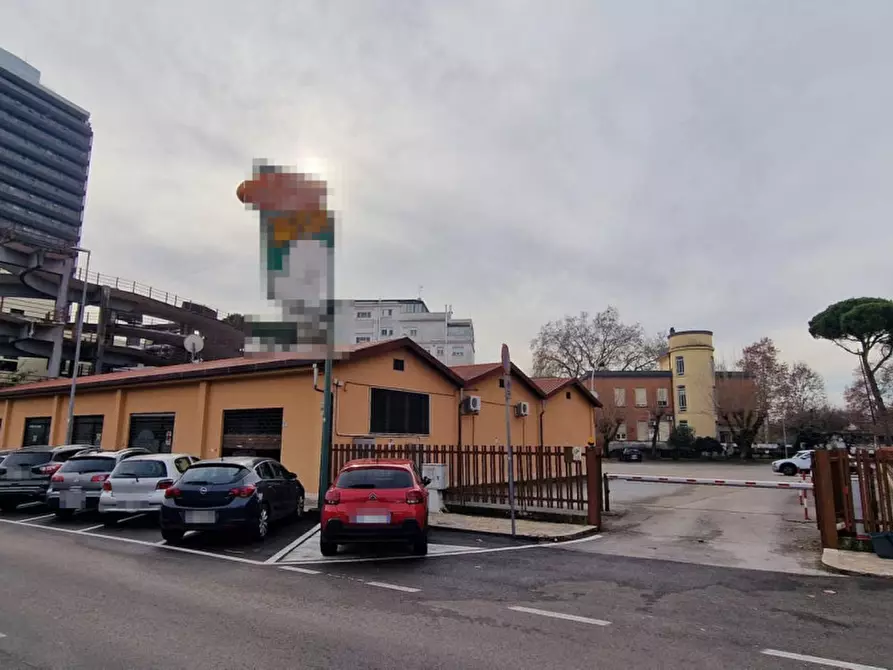 Immagine 2 di Ufficio in vendita  in Piazzale De Matthaeis, 41, 03100 Frosinone FR, Italia a Frosinone