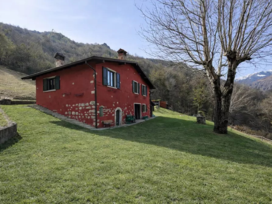 Immagine 1 di Rustico / casale in vendita  a Pezzaze