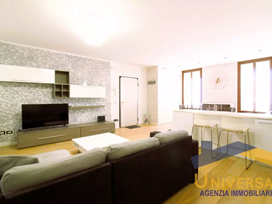 Immagine 2 di Appartamento in vendita  in VIA CHIESANUOVA a Padova