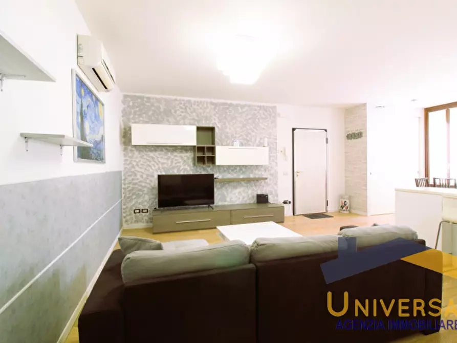 Immagine 3 di Appartamento in vendita  in VIA CHIESANUOVA a Padova