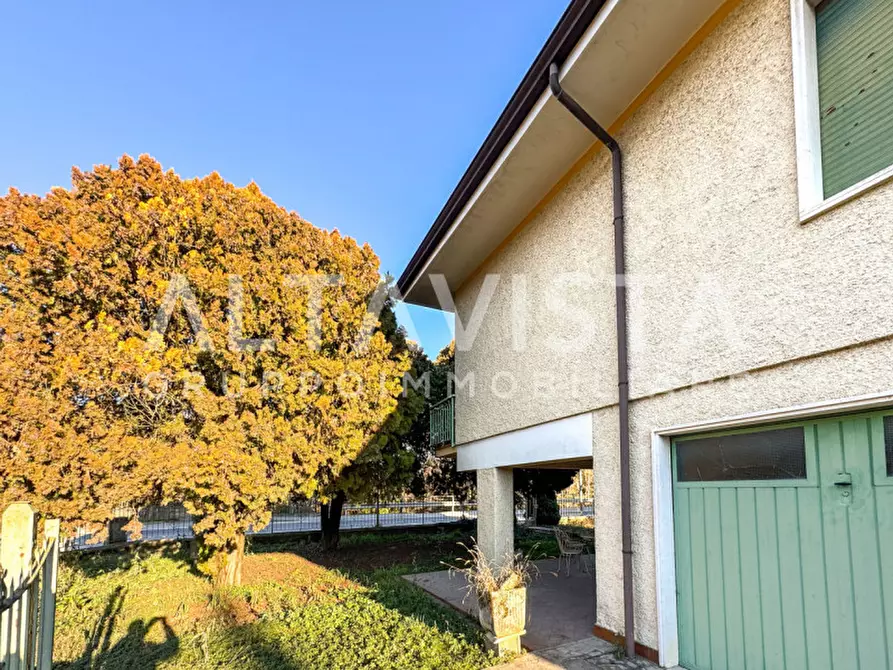 Immagine 9 di Villa in vendita  in Via dei Marmi a Nuvolera