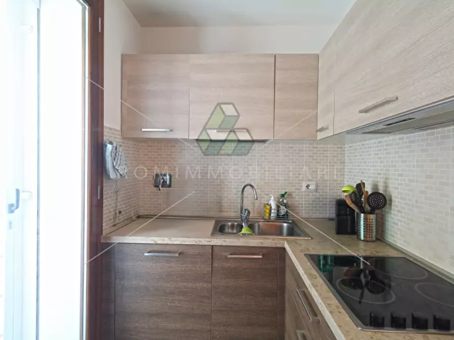 Immagine 6 di Appartamento in vendita  in Via Luigi De Marchi a Roma