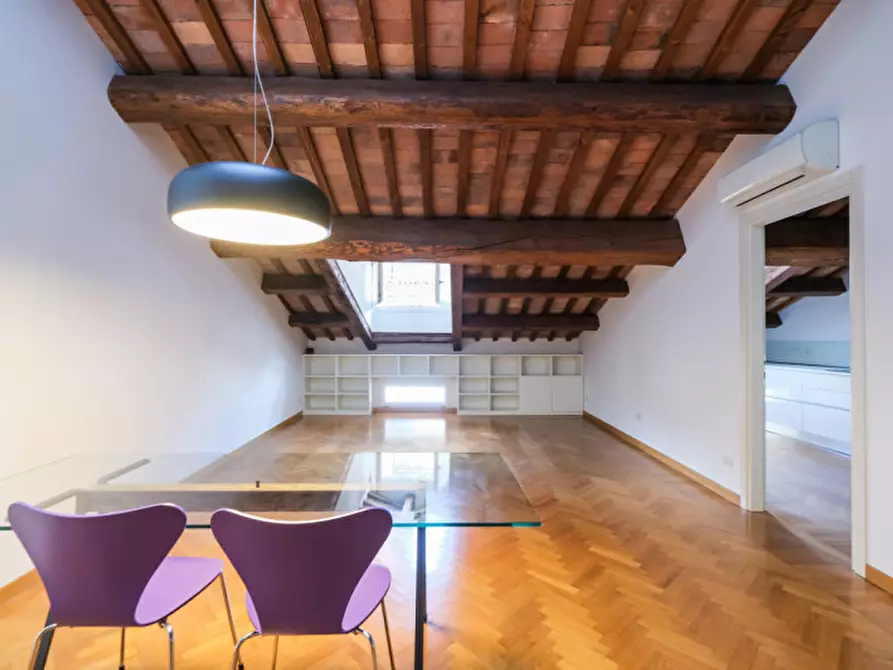 Immagine 4 di Appartamento in vendita  in Galleria del Pozzo Rosso a Vicenza