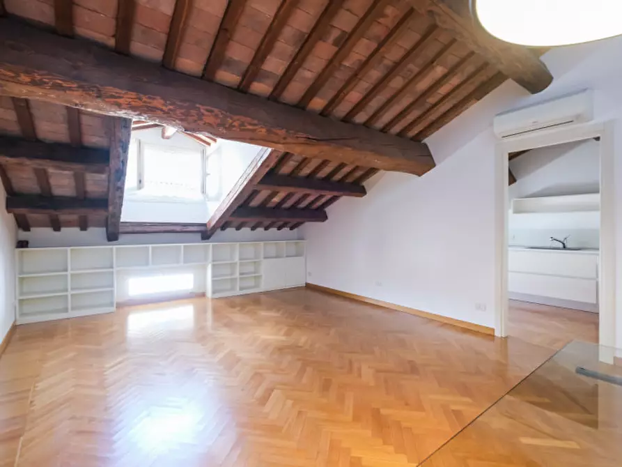 Immagine 5 di Appartamento in vendita  in Galleria del Pozzo Rosso a Vicenza