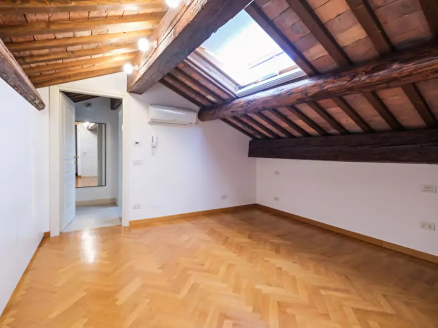 Immagine 19 di Appartamento in vendita  in Galleria del Pozzo Rosso a Vicenza