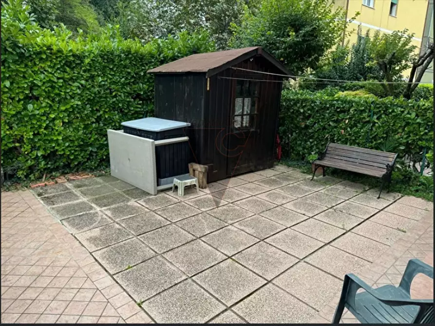 Immagine 5 di Casa trifamiliare in vendita  in VIA GOBBI a Venezia