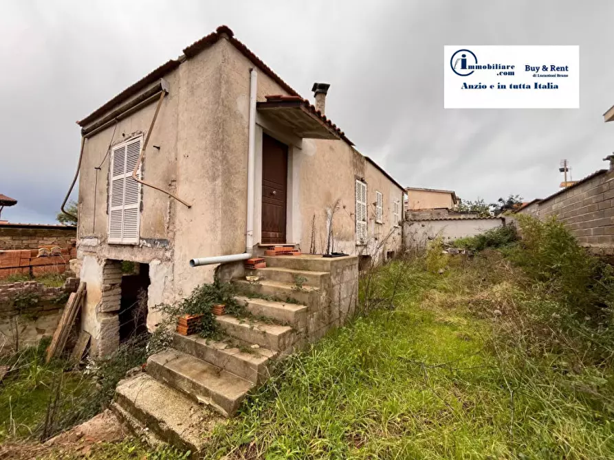 Immagine 3 di Casa indipendente in vendita  in via del Canneto a Anzio
