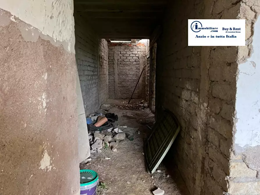 Immagine 13 di Casa indipendente in vendita  in via del Canneto a Anzio