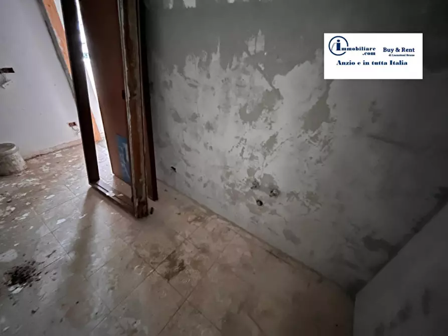 Immagine 16 di Casa indipendente in vendita  in via del Canneto a Anzio