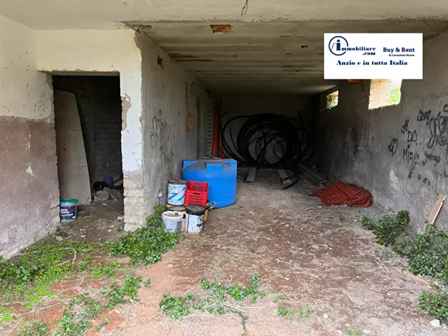 Immagine 18 di Casa indipendente in vendita  in via del Canneto a Anzio