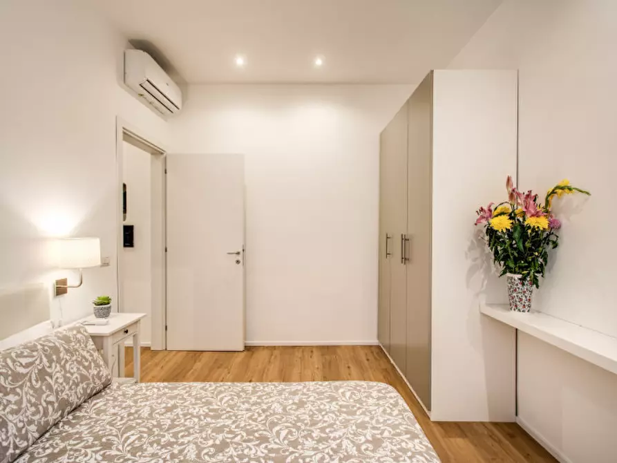 Immagine 6 di Appartamento in affitto  in VICOLO DELLA SCALA a Roma