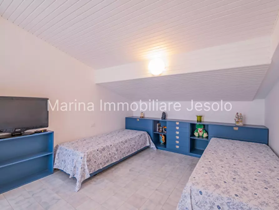 Immagine 18 di Appartamento in vendita  in Via Antoniotto Usodimare a Jesolo