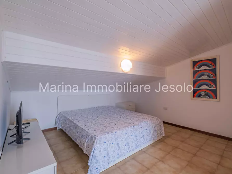 Immagine 18 di Appartamento in vendita  in Via Antoniotto Usodimare a Jesolo