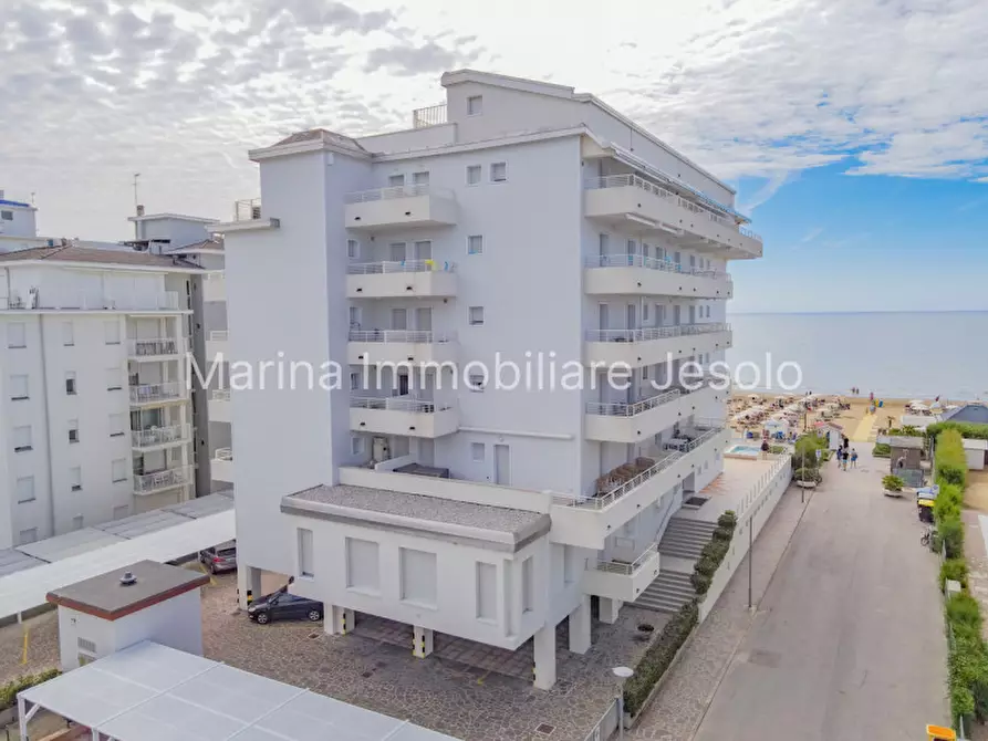 Immagine 28 di Appartamento in vendita  in Via Antoniotto Usodimare a Jesolo