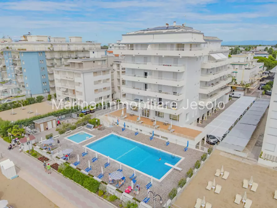 Immagine 31 di Appartamento in vendita  in Via Antoniotto Usodimare a Jesolo