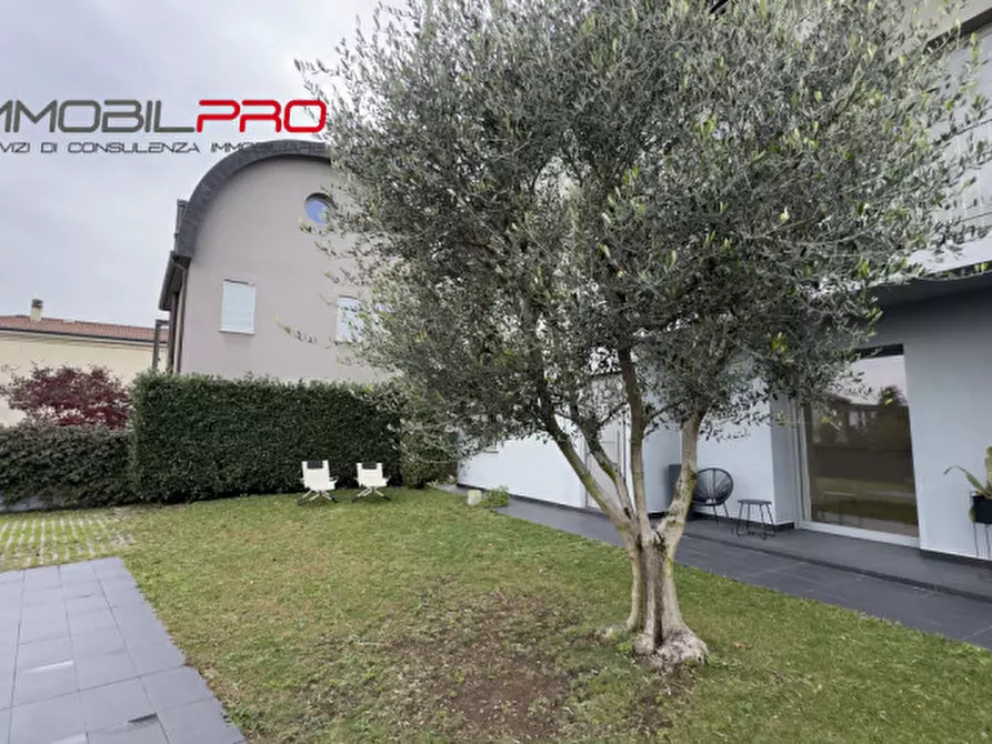 Immagine 7 di Appartamento in vendita  in Via Silvio Pellico, 2 a Zanè