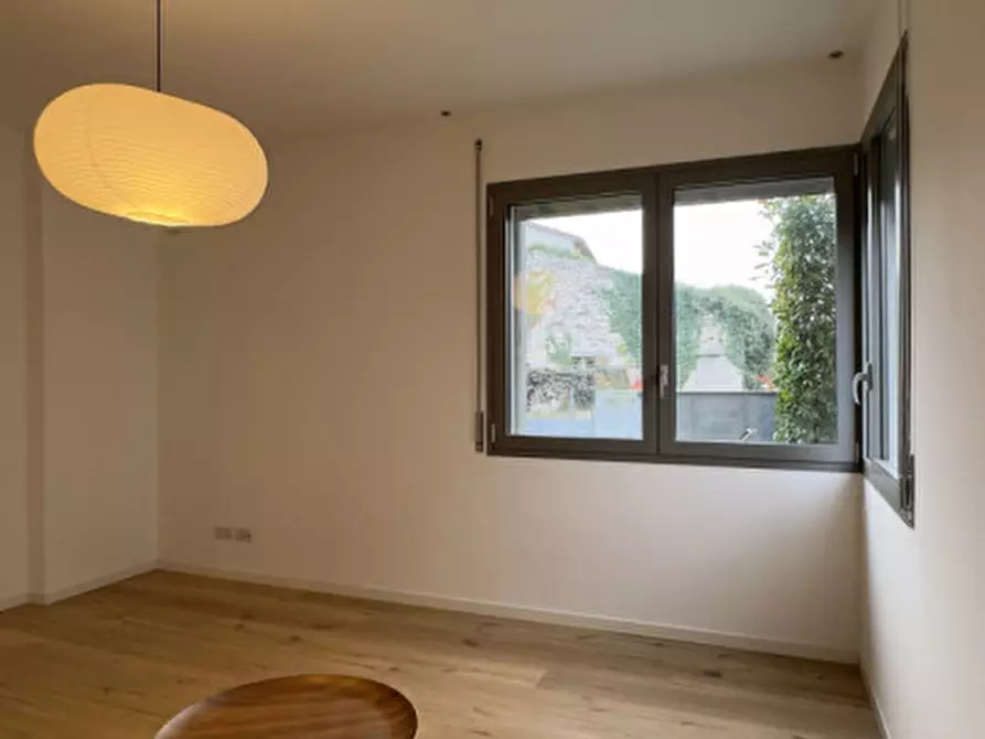 Immagine 16 di Appartamento in vendita  in Via Silvio Pellico, 2 a Zanè